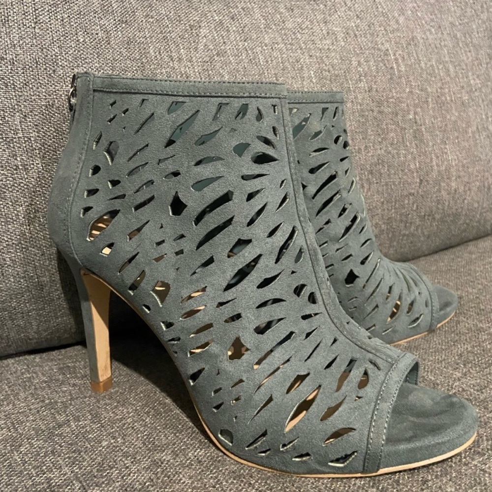 WHBM laser cut booties